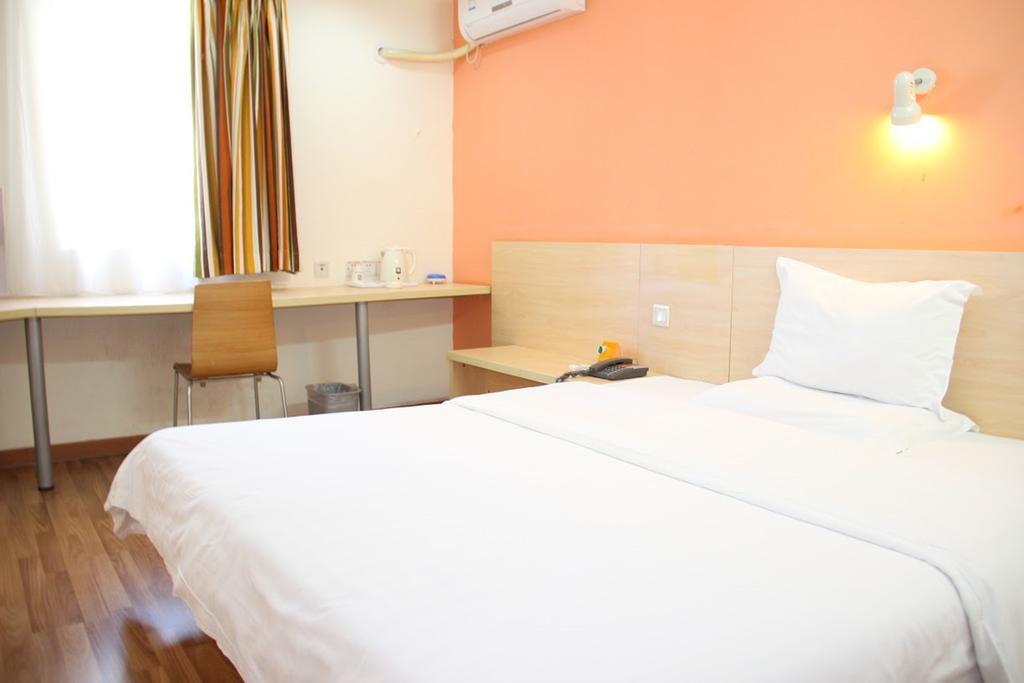 7Days Inn Bazhong Nanchi South Road Phoenix City Zewnętrze zdjęcie