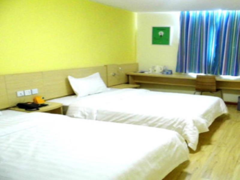 7Days Inn Bazhong Nanchi South Road Phoenix City Zewnętrze zdjęcie